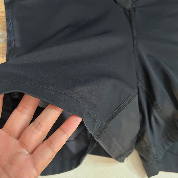 Under Armour Black Athletic Skort Golf Tennis Skirt Built-In Shorts Size 2 - Picture 8 of 13